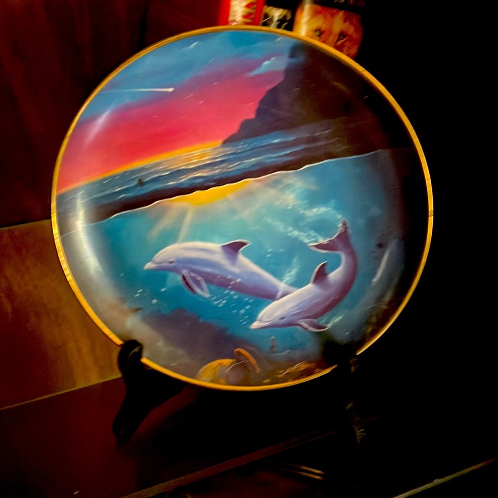 Franklin mint Heirlooms Limited additions plates 2 of them